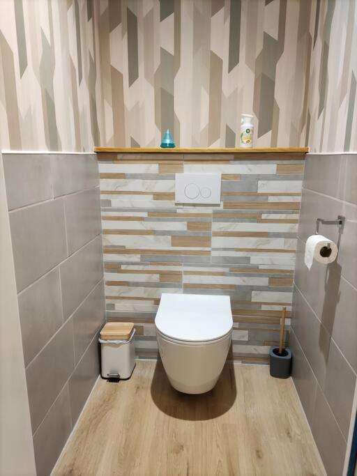 La Terrasse Des Bons Jours Apartment Charleville-Mézières Екстериор снимка
