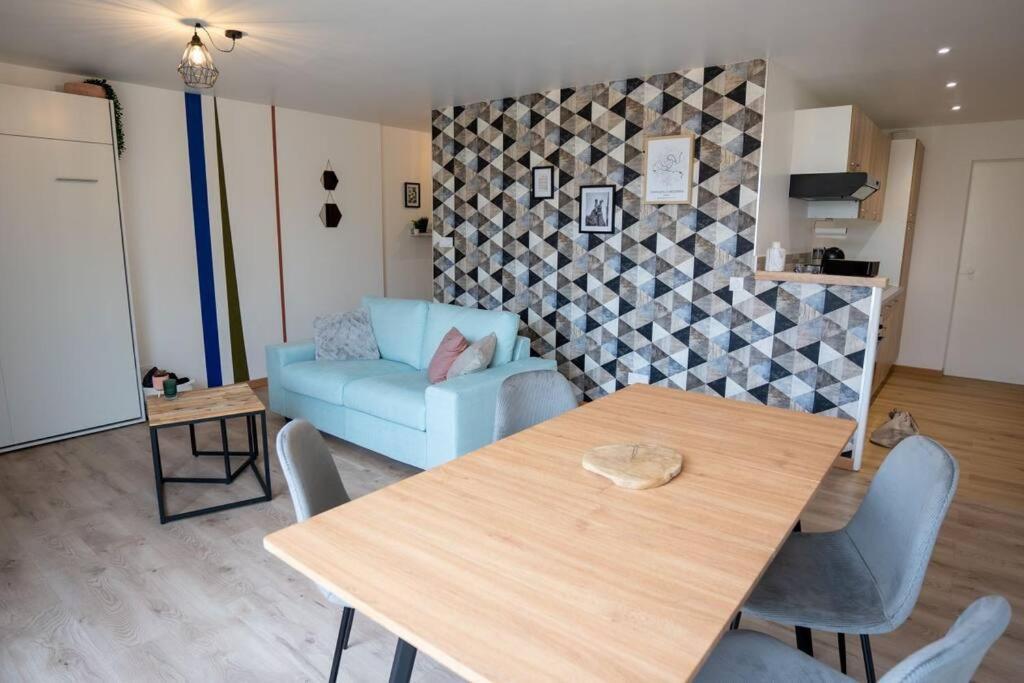 La Terrasse Des Bons Jours Apartment Charleville-Mézières Екстериор снимка